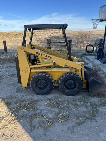 owatonna mustang 320 skid steer specs|mustang skid steer specifications.